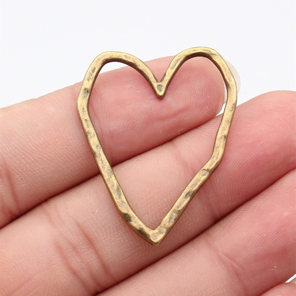Vintage Fashion Stores - 10pcs 39x31mm 5 Colors Hollow Heart