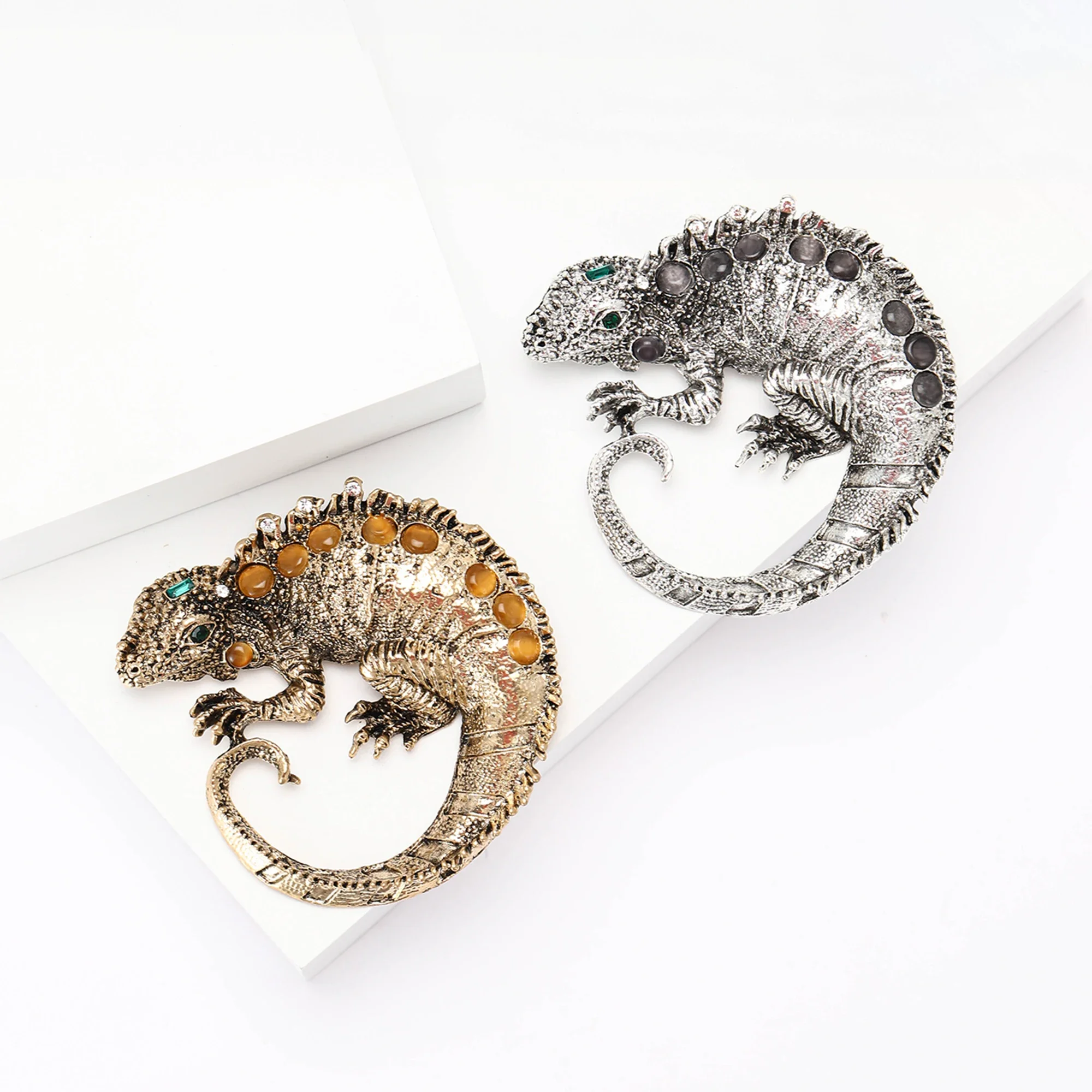 Rhinestone Lizard Brooches for - огляд і ціна Vintage Fashion Events