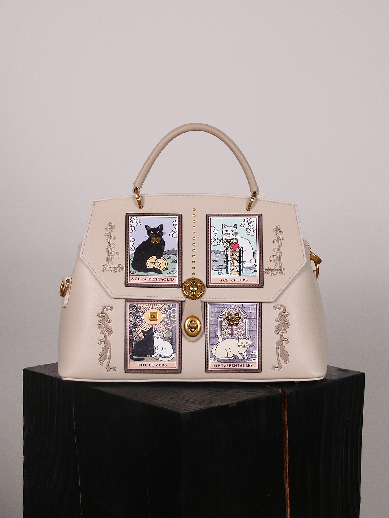 Vintage and Luxury Handheld To - огляд і ціна Vintage Fashion Patterns