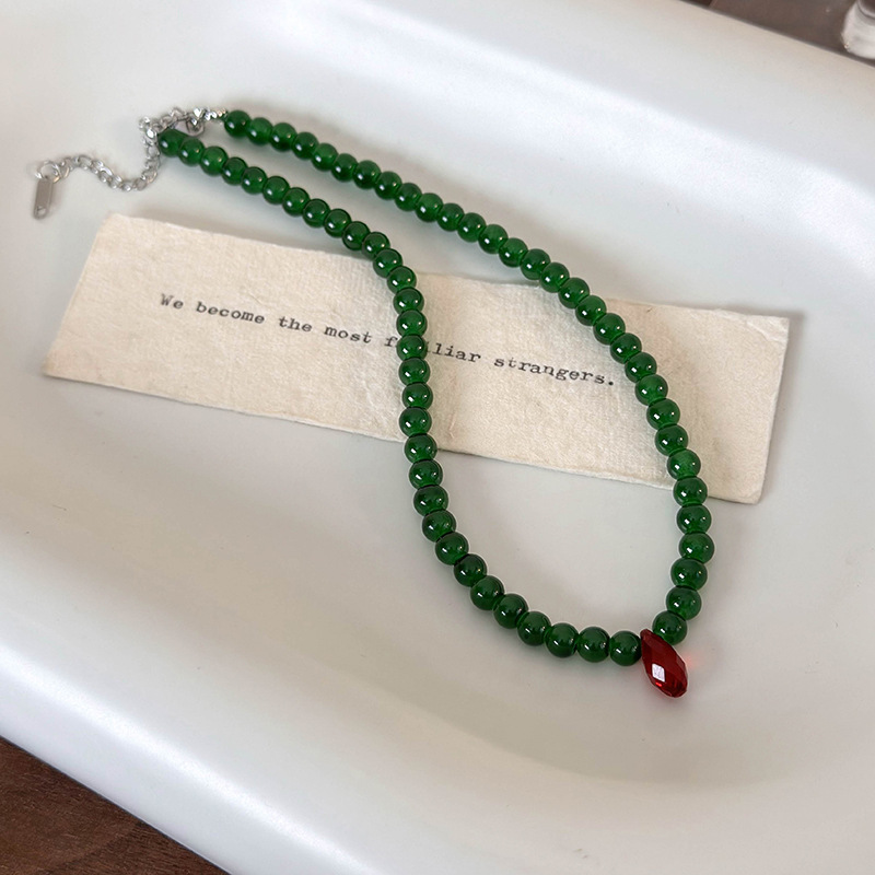 Vintage Green Beaded Necklace  - огляд і ціна Vintage Fashion Look