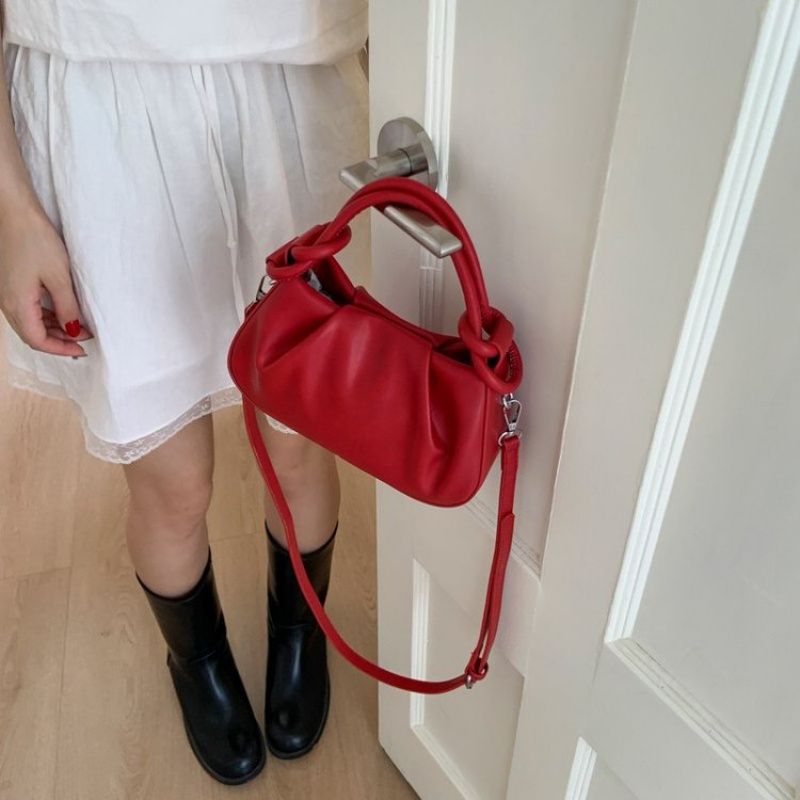 Luxury Brand Leather Women's C - огляд і ціна Vintage Fashion Paris